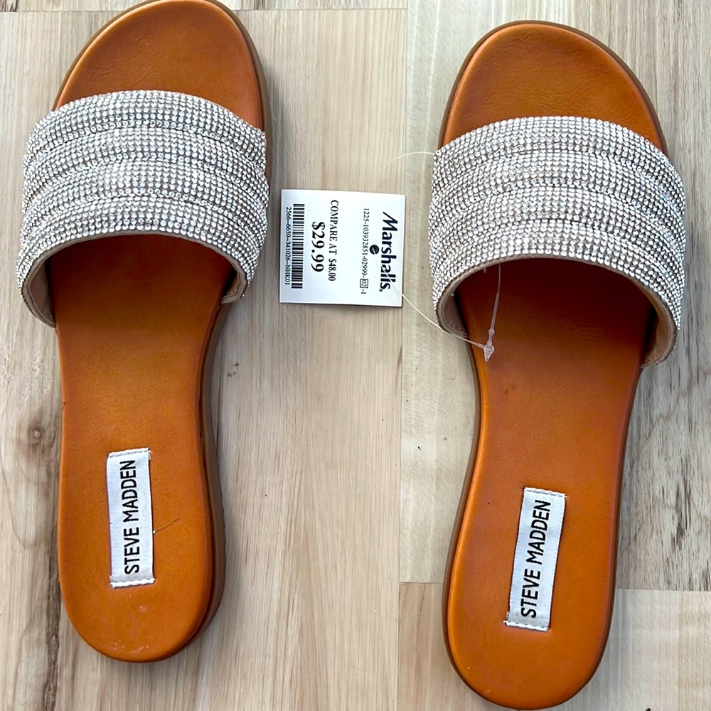 Steve Madden Sandals brand new with tag from Marshalls. 8.5